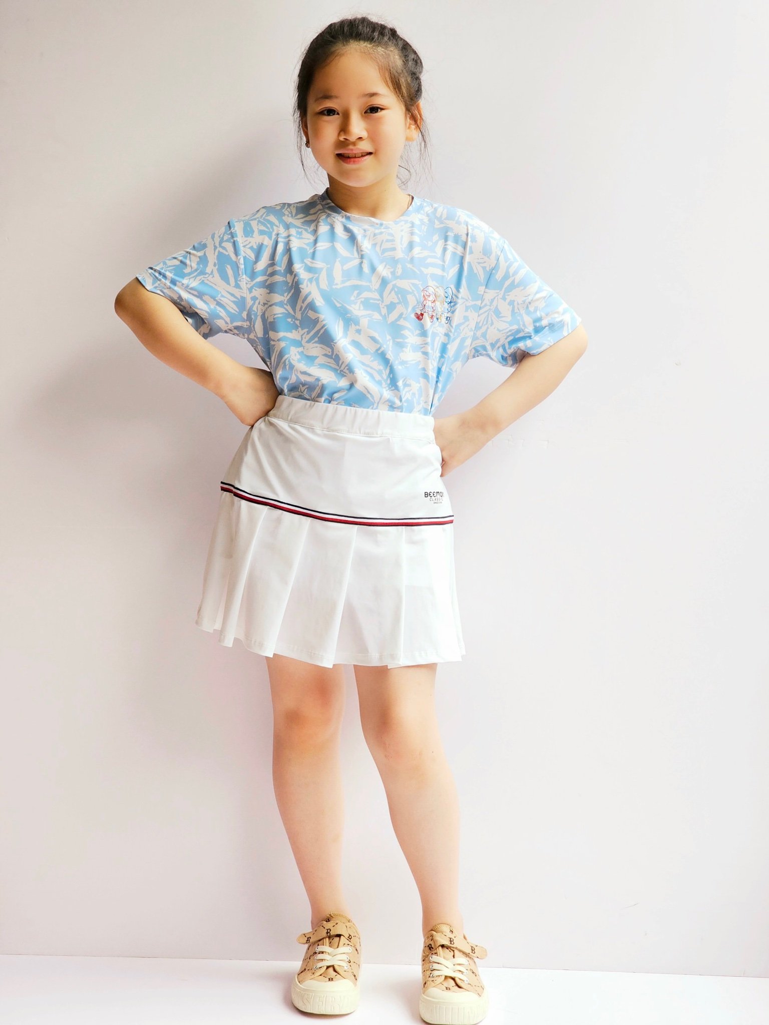 Set bộ áo + chân váy liền quần thể thao Bee Mon 4 màu size 120 - 160