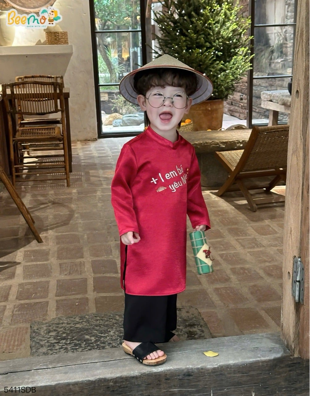 Áo dài lụa Beemo màu đỏ thêu Trend Việt Nam size 1-10y