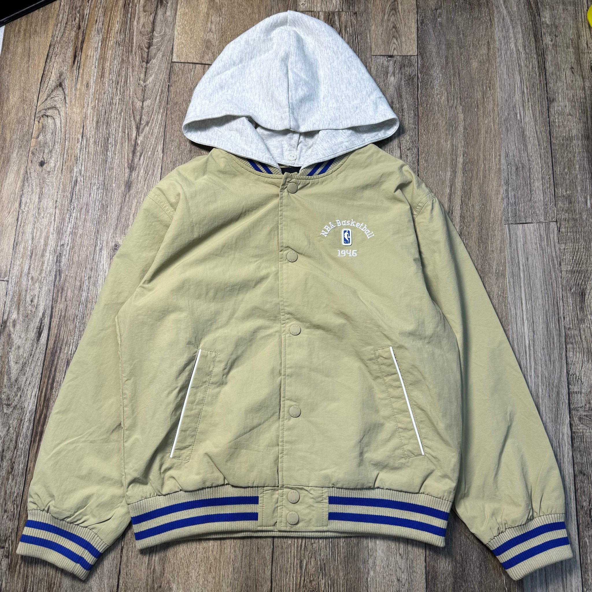 Áo khoác phao NBA dư xịn phối mũ nỉ cho bé size 110-160
