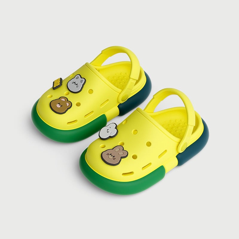 Sục nhựa Mario viền sắc màu đính jibit mèo thỏ