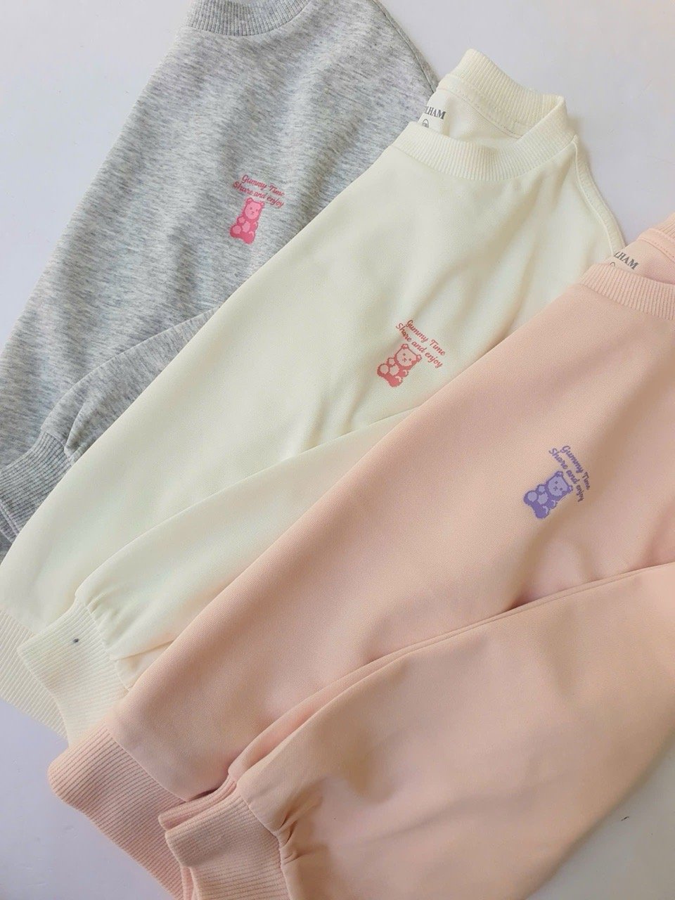 Áo nỉ Polham trơn in logo nhỏ nhiều màu cho bé size 120-170