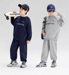 Bộ nỉ da cá Win Win Celebrate 2 màu ghi/navy bé trai size 9-14y