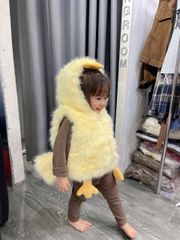 AA28 - Áo gile lông hình vịt vàng lót nỉ cho bé size 90-130