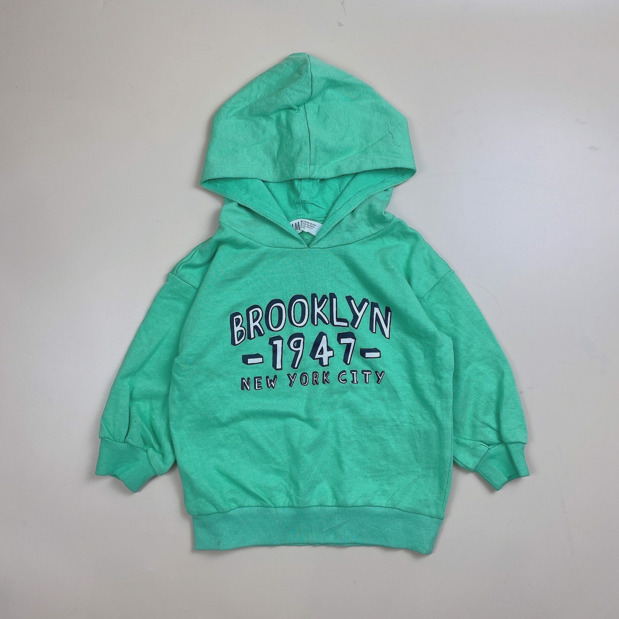 Áo nỉ da cá hoodie HM màu xanh in chữ Brooklyn 1947