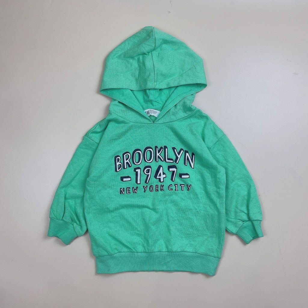 Áo nỉ da cá hoodie HM màu xanh in chữ Brooklyn 1947