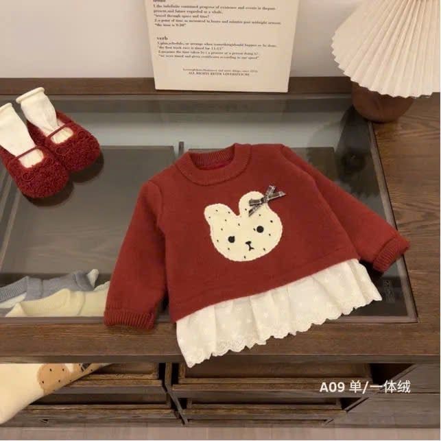 A09 - Áo len lót lông thỏ đính nơ 2 màu be/đỏ bé gái size 90-130