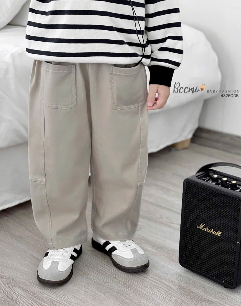 4326QDB - Quần kaki ống rộng Beemo 2 màu đen/be bé trai size 90-130