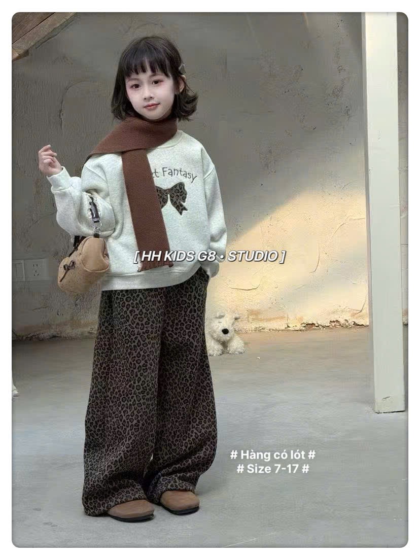 25398 - Set bộ QCCC lót nỉ đại hàn màu ghi phối da báo bé gái size 120-160