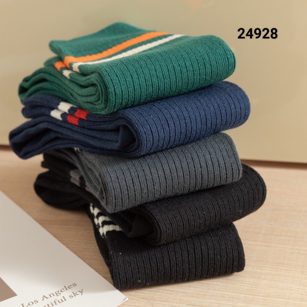 Tất len cao tới gối tuổi Teen kẻ sọc 7 màu ( Free size )