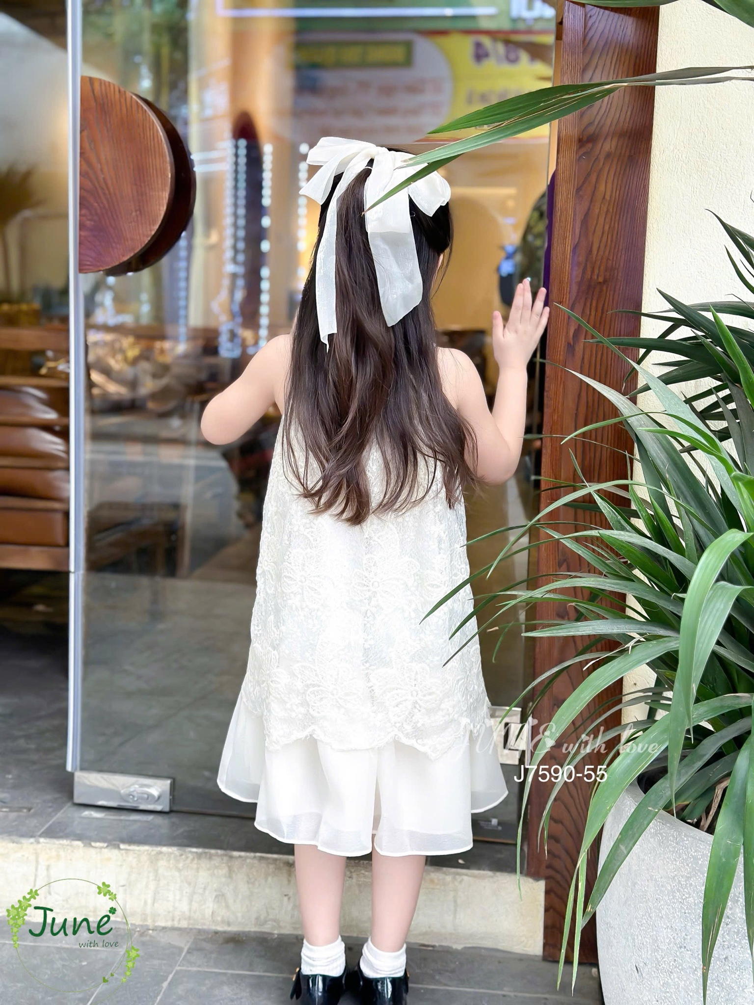 J7590 - Váy June With Love cổ yếm vải ren có lót cho bé size 1-10y