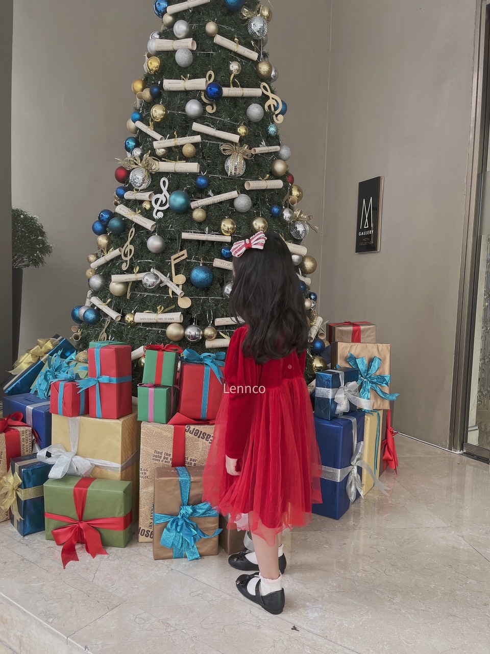 Váy Lennco nhung phối voan cổ nhún ren ngực vai bồng 2 màu đỏ / hồng size 1 - 10y