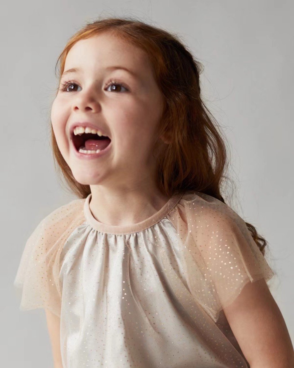 V00057 - Váy lụa mềm phối ren nhũ màu ghi phối be size 5-11y