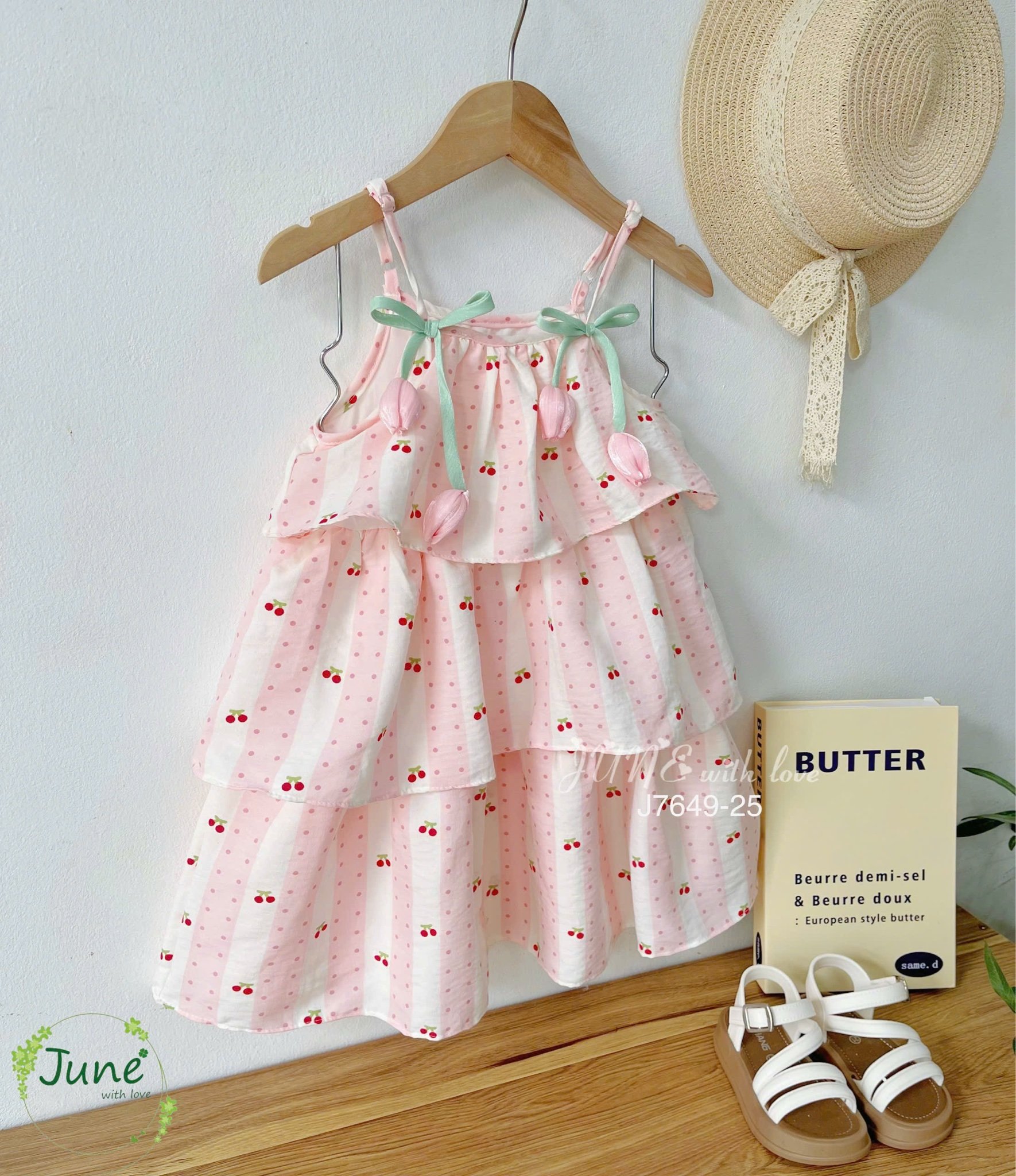 J7649 - Váy June with love 2 dây họa tiết đính hoa tulip hồng bé gái size 2-12y