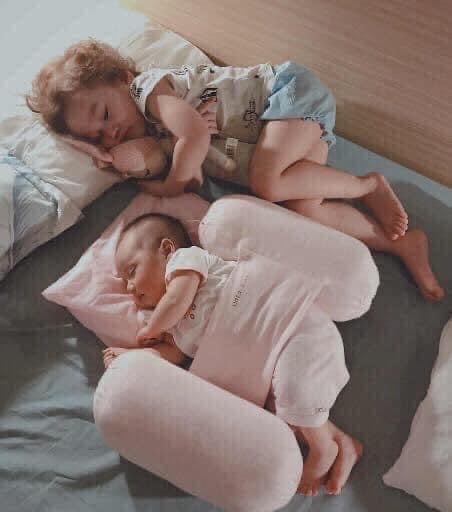 Bộ gối chặn Uala Rogo cho bé 4 màu