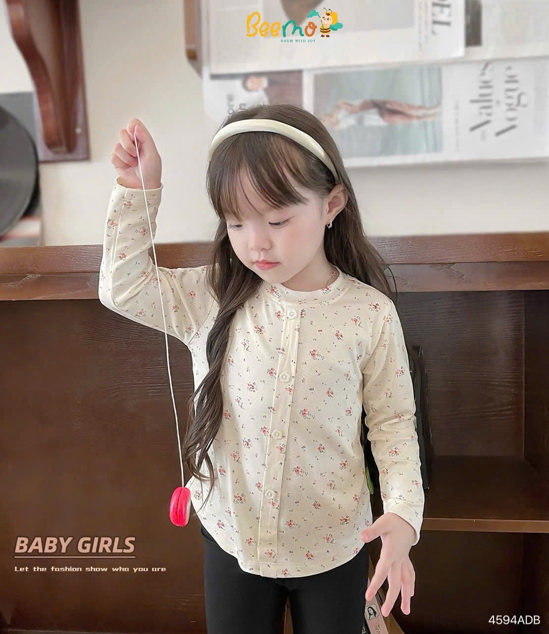 Áo thun Beemo hoa nhí 2 màu kem/ghi bé gái size 80-130