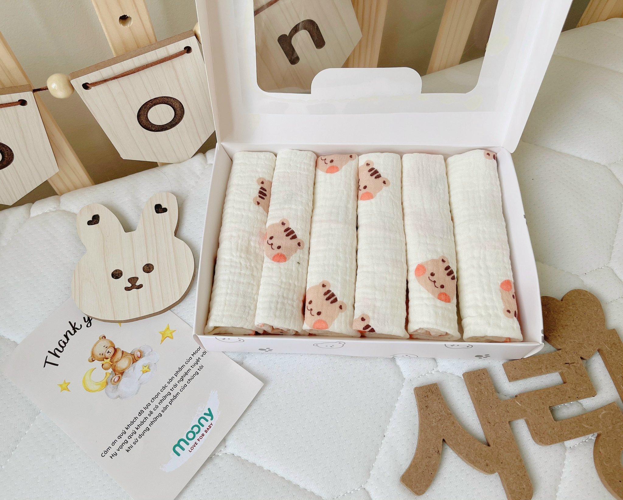 Hộp khăn xô Muslin nhiều hình Boona / Moony / Bunny ( 2 lớp )