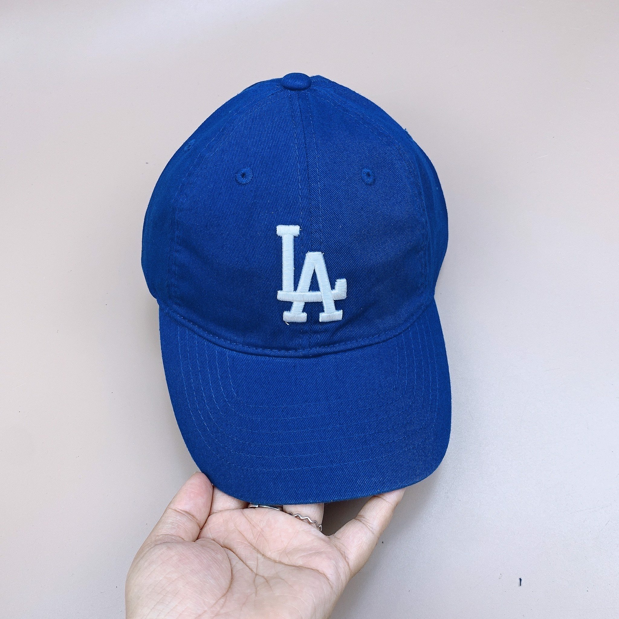 Mũ MLB dư xịn cho Bố mẹ và bé lớn