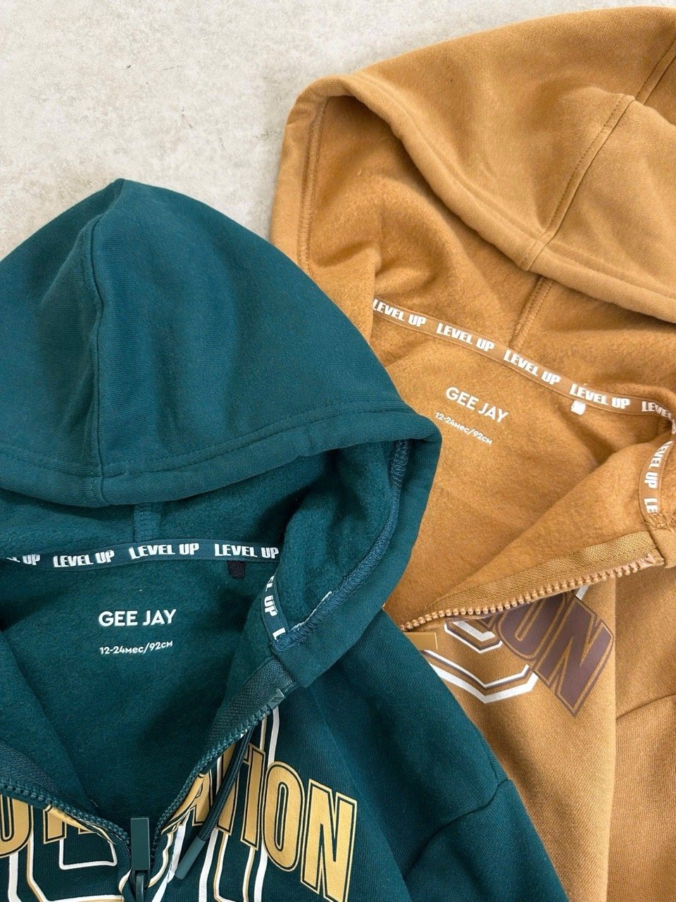 BBT21 - Bộ nỉ bông GGJJ kéo khóa 2 màu nâu/xanh cho bé size 2-8y