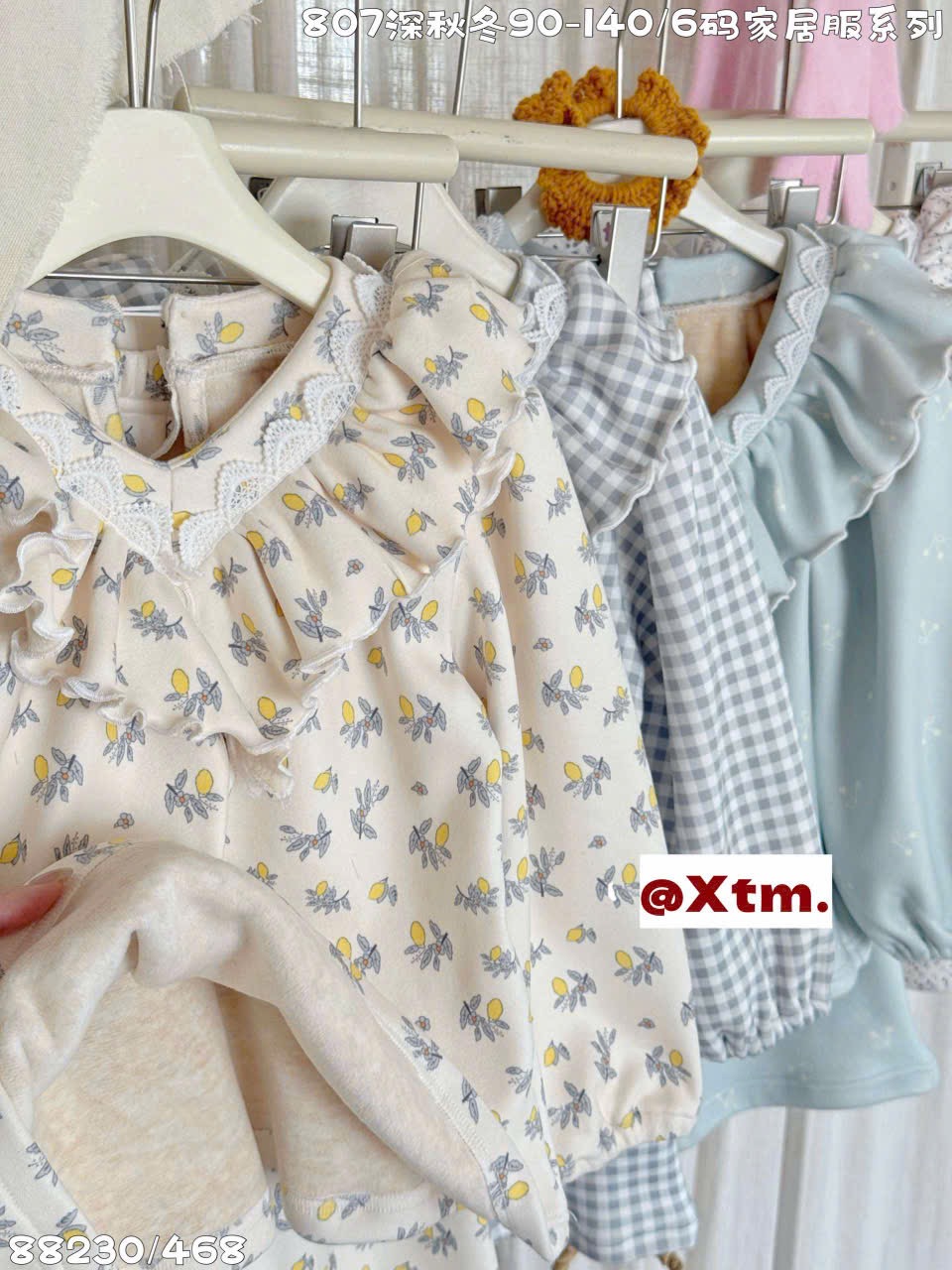 88230 - Bộ nỉ dày đại hàn LNX cổ bèo V nhiều mẫu Bé Gái size 90 - 140