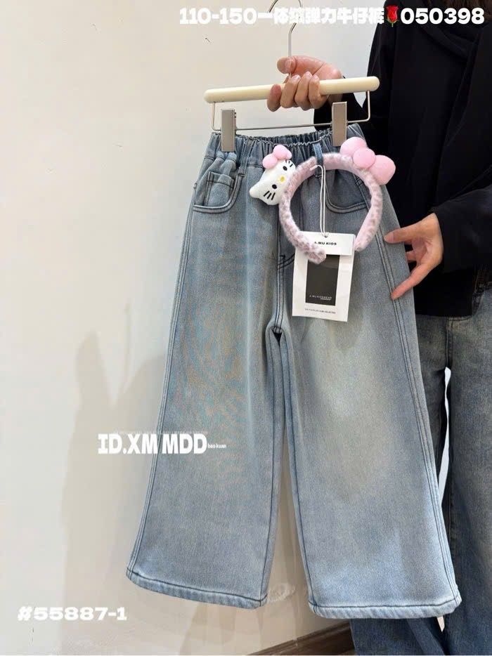 55887 - Quần jean lót nỉ ống suông túi kitty bé gái size 110-150 (form bé)