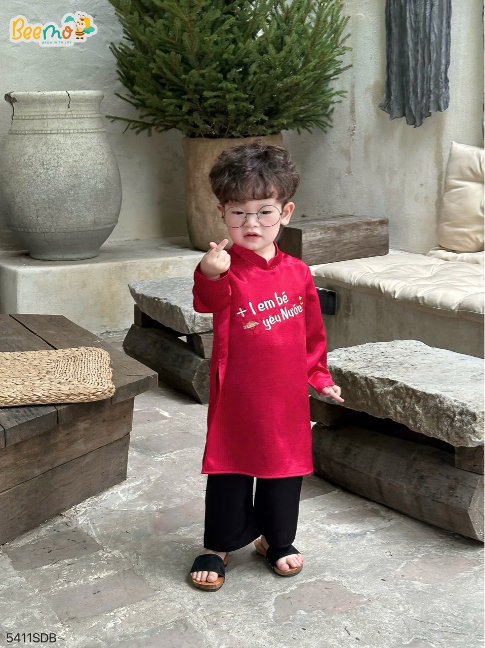 Áo dài lụa Beemo màu đỏ thêu Trend Việt Nam size 1-10y