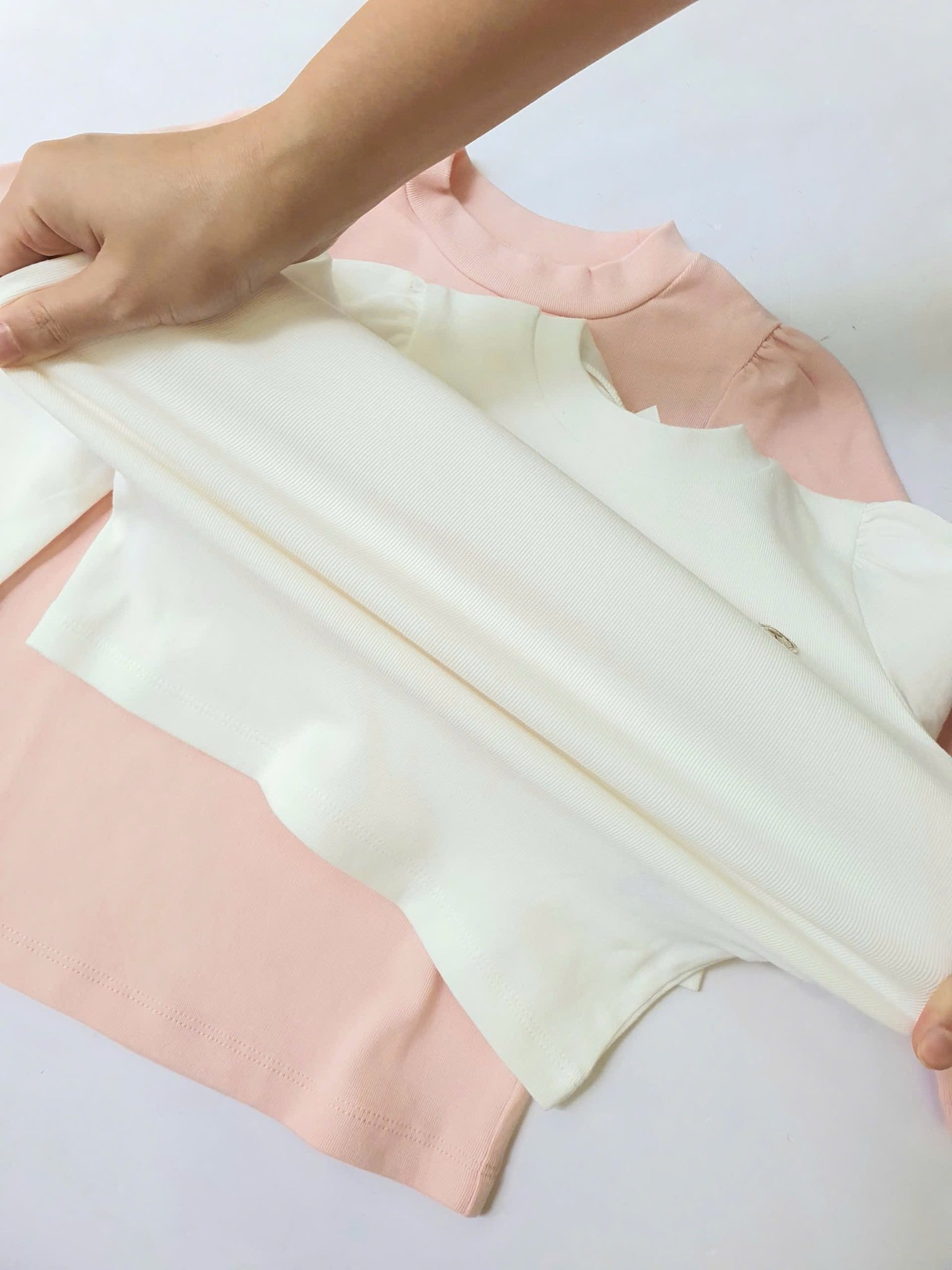 ABG35 - Áo thun cổ 2p dày dặn MM 2 màu hồng/trắng size 90-130 (1 số thiếu logo)