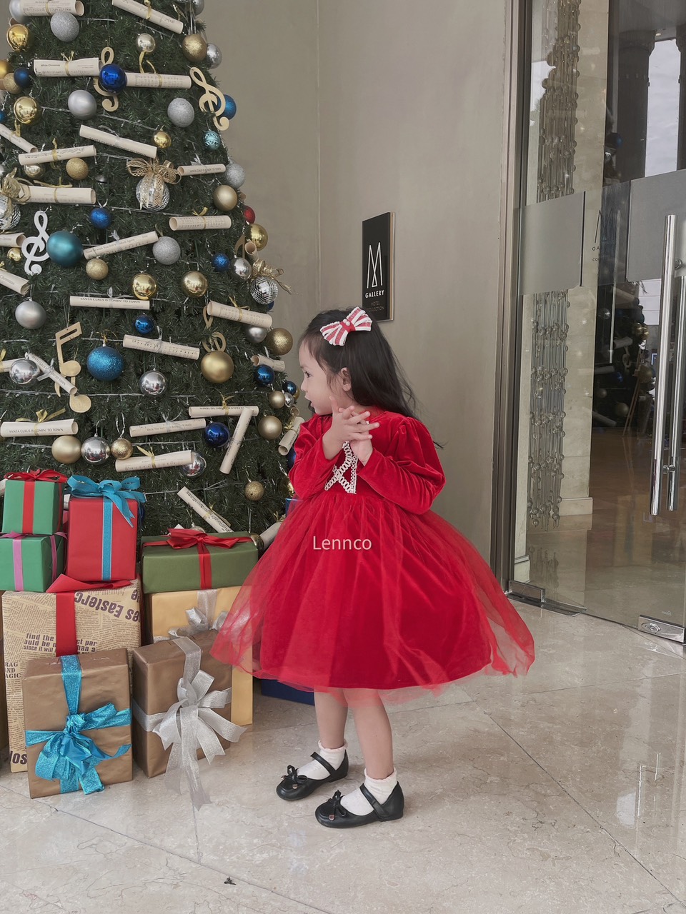 Váy Lennco nhung phối voan cổ nhún ren ngực vai bồng 2 màu đỏ / hồng size 1 - 10y