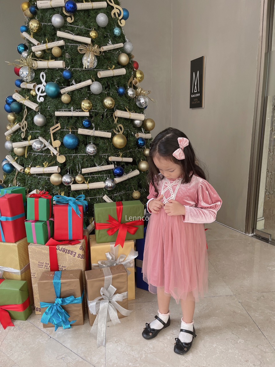 Váy Lennco nhung phối voan cổ nhún ren ngực vai bồng 2 màu đỏ / hồng size 1 - 10y