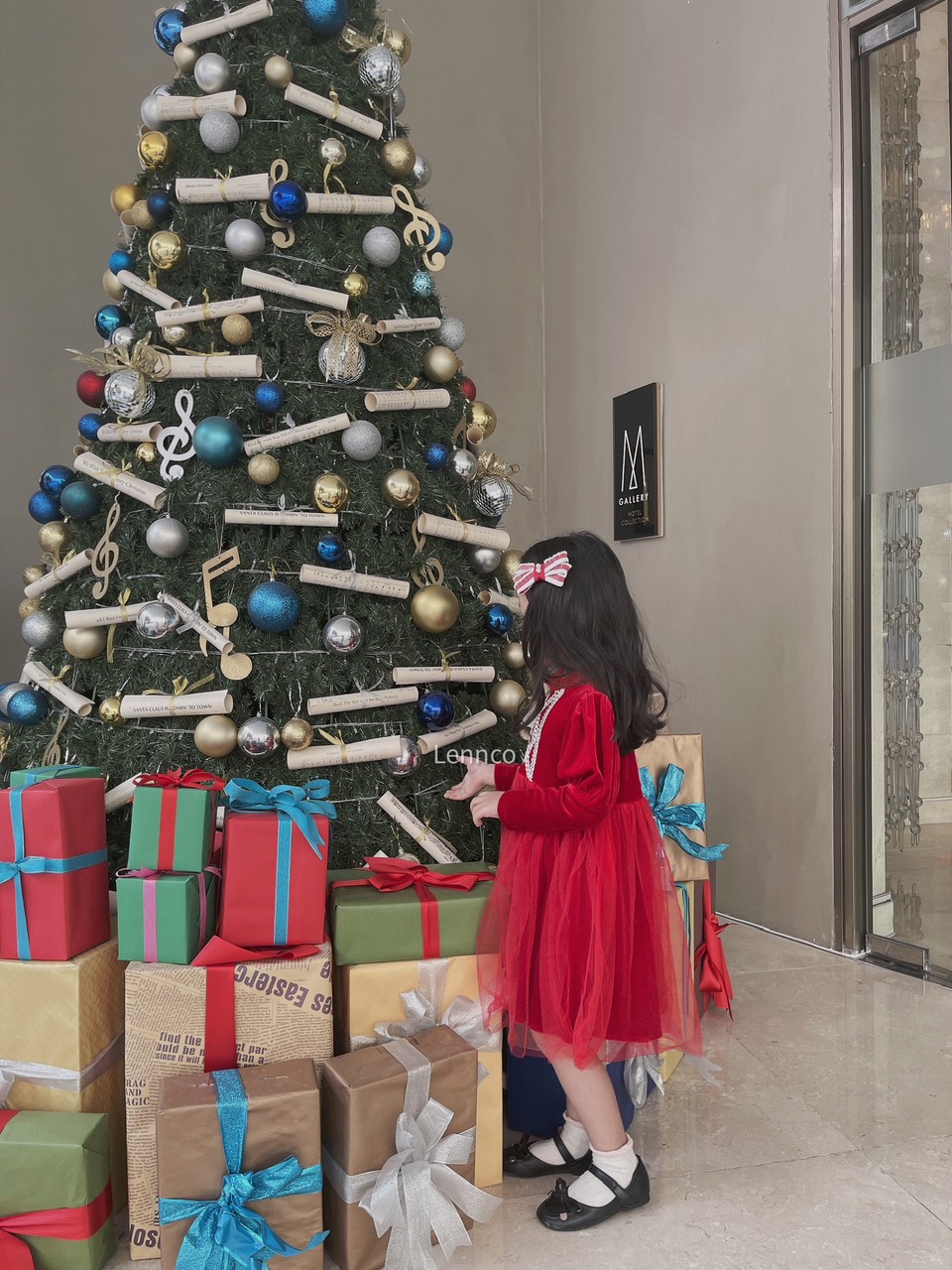 Váy Lennco nhung phối voan cổ nhún ren ngực vai bồng 2 màu đỏ / hồng size 1 - 10y