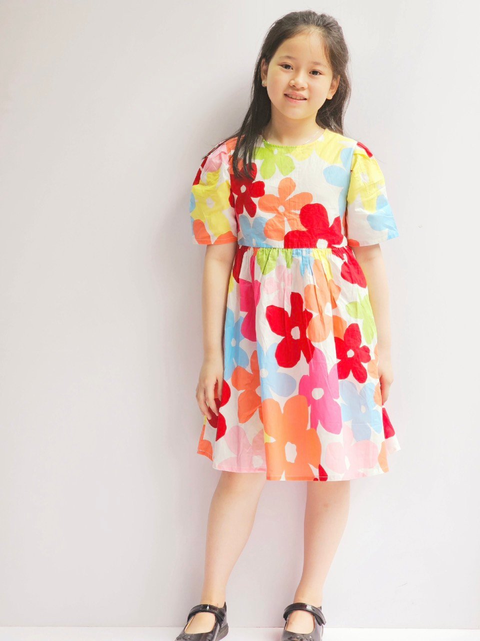 V00019 - Váy thô nhún eo 3 màu hoa size 110 - 150