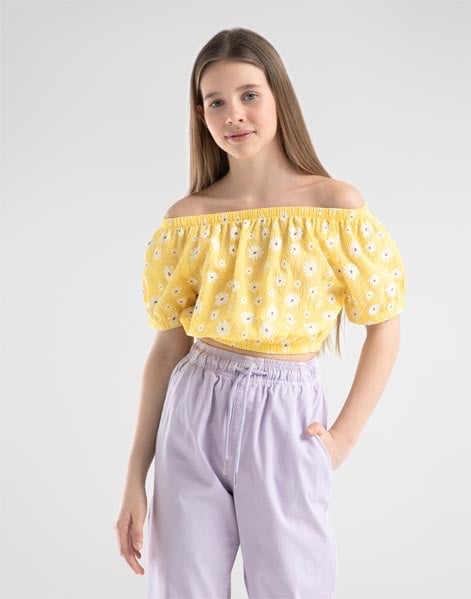 Áo croptop trễ vai bo chun hoa xanh/vàng BG