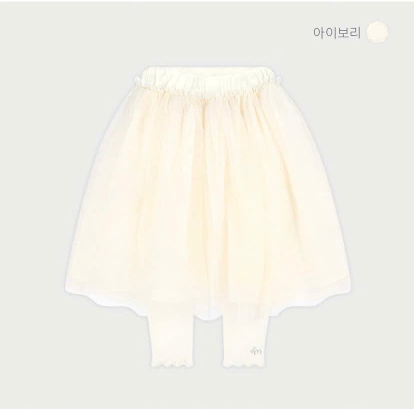 Quần váy Milk Mile xuất Hàn dư xịn màu kem size 90-130 (1 số thiếu hình thêu)