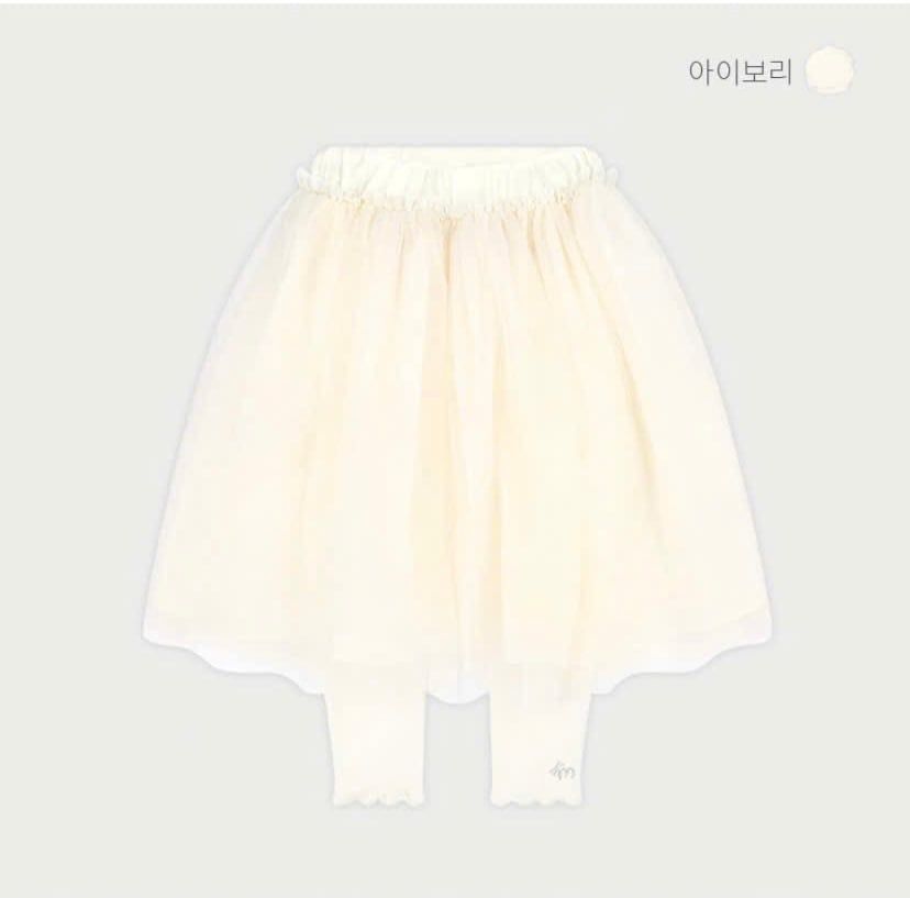 Quần váy Milk Mile xuất Hàn dư xịn màu kem size 90-130 (1 số thiếu hình thêu)