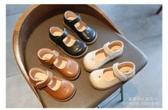 V723 - Giày MG Baby khoét tim 3 màu nâu / kem / đen size 21-30