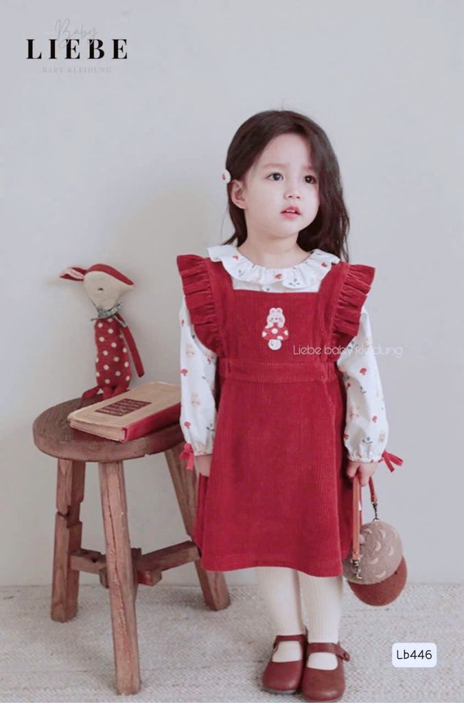 LB446 - Set Liebe áo sơ mi + yếm nhung đỏ thêu thỏ nấm bé gái size 2-12y