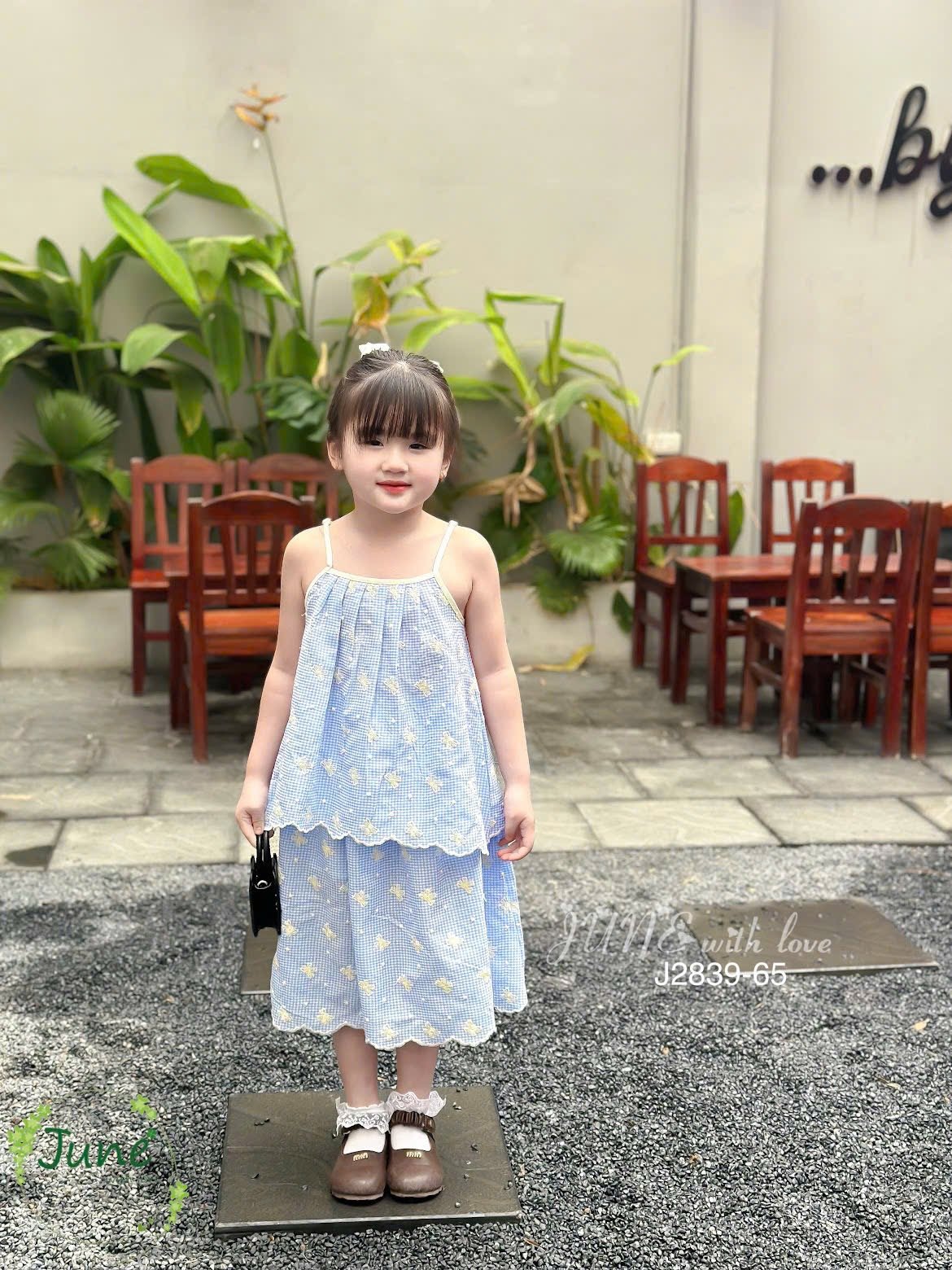 J2839 - Set bộ June with love caro họa tiết nơ 3 màu cho bé gái size 1-10y
