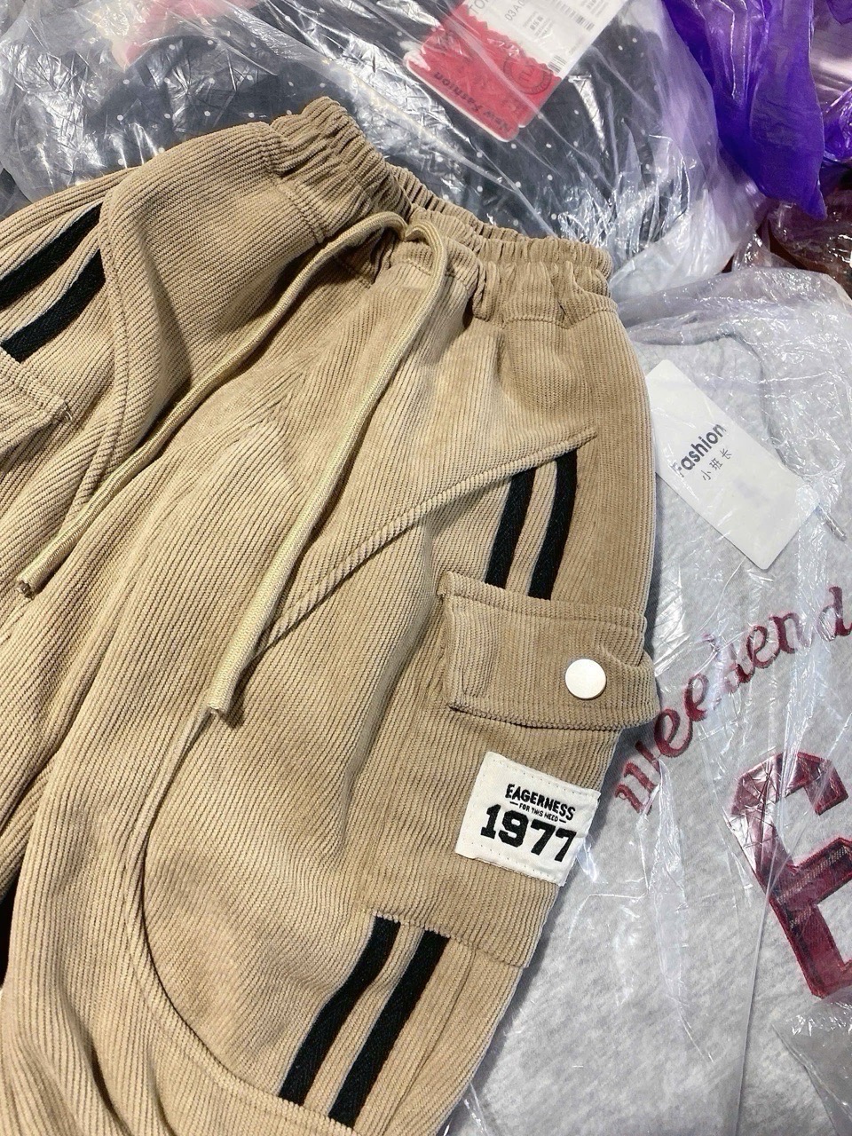 A03 - Quần nhung lót nỉ đại hàn màu nâu cho bé size 90-130