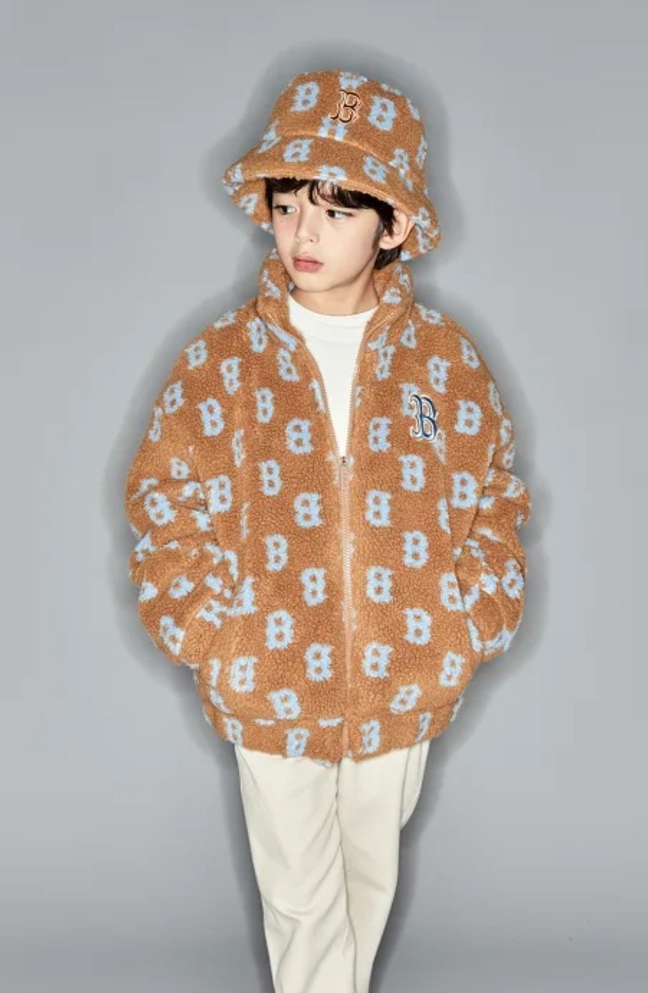 [Dư xịn] Áo khoác lông M//L//B hoạ tiết monogram nhiều màu BTBG