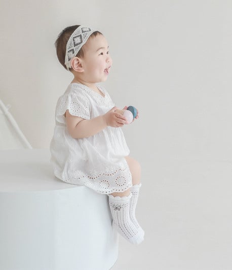 Tất lưới cao tới bắp chân Nemo baby in hình nơ viền cổ 5 màu