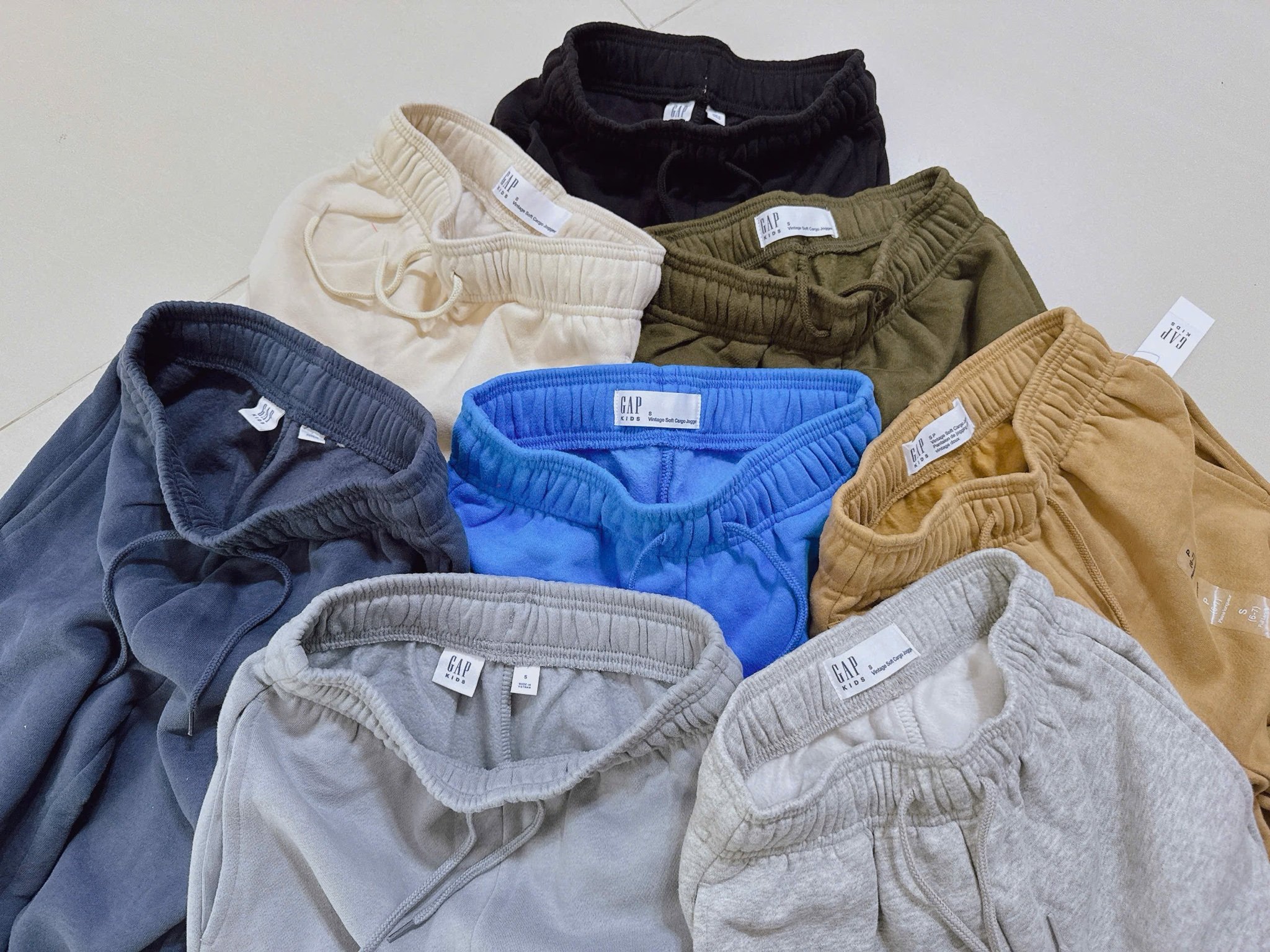 Quần jogger nỉ bông G.A.P Kids dư xịn dòng đại cho bé size 5-14y