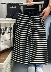 Quần nỉ kẻ QC lót nỉ đại hàn ống suông nhiều màu cho bé size 100-140