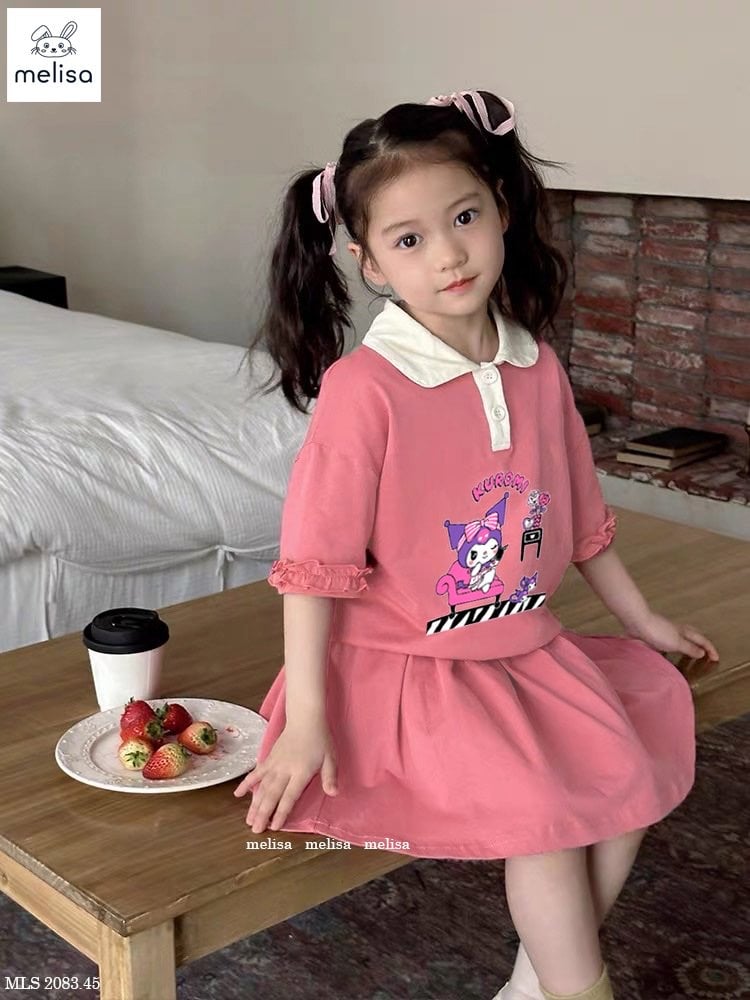 Bộ Melisa Kuromi áo Polo hồng cam cổ trắng + chân váy BG size 2-12y