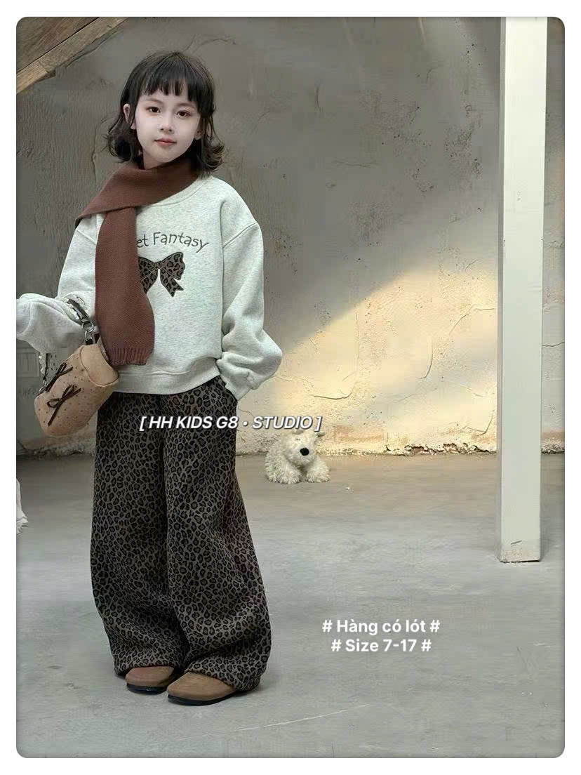 25398 - Set bộ QCCC lót nỉ đại hàn màu ghi phối da báo bé gái size 120-160