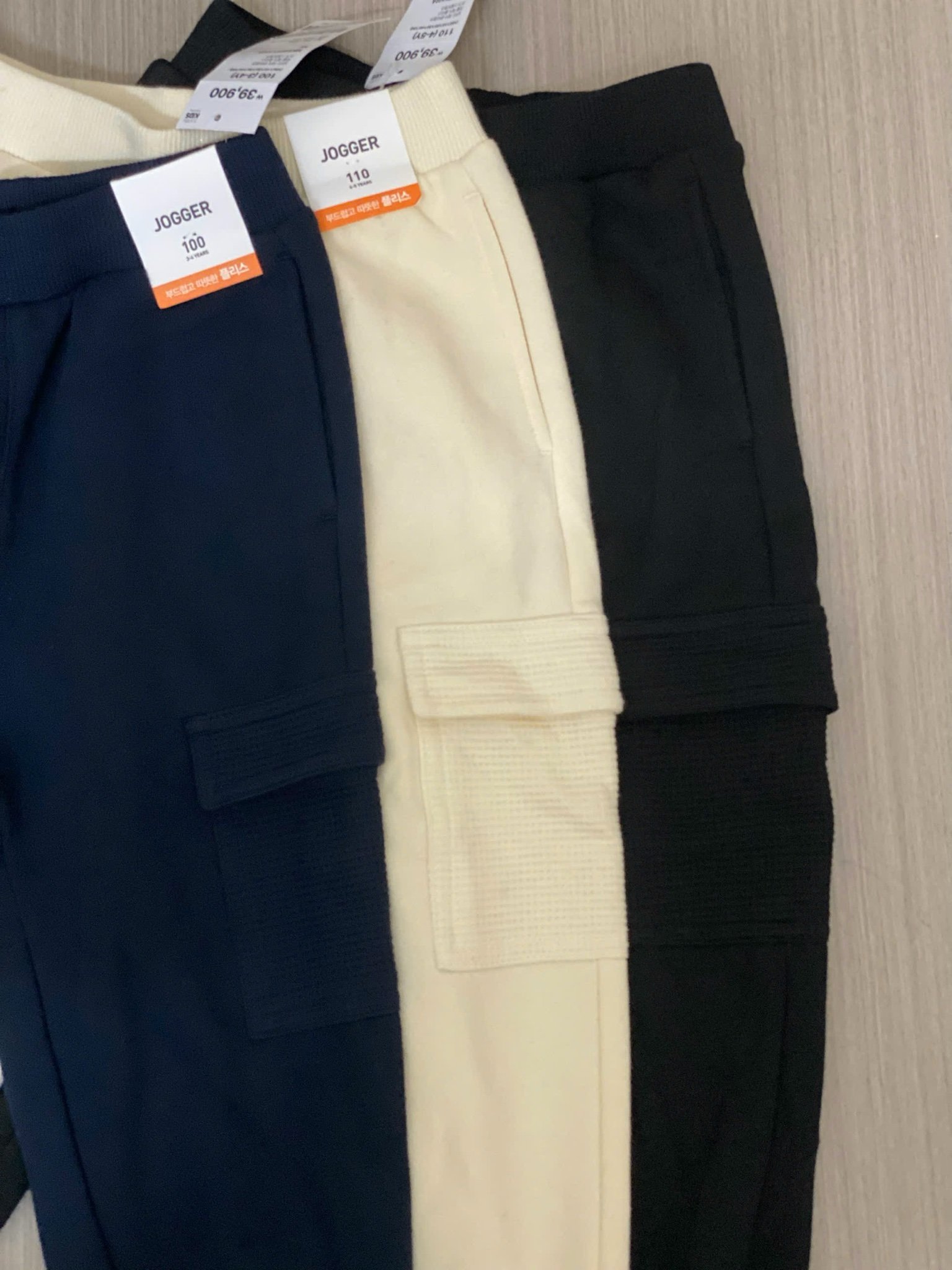 Quần jogger nỉ bông Topten phối túi nỉ tổ ong nhiều màu cho bé size 100-150