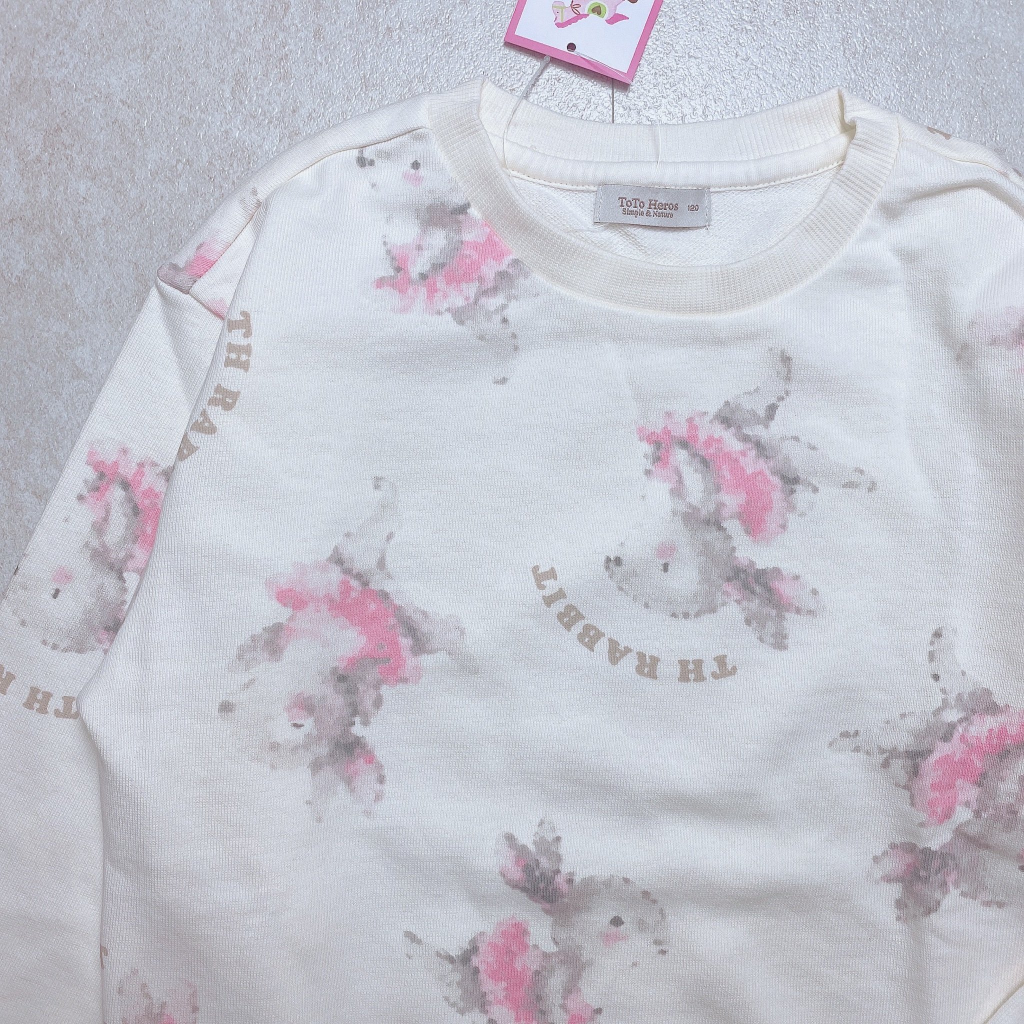 Áo nỉ da cá Toto Heros màu trắng hình thỏ size 120 - 150