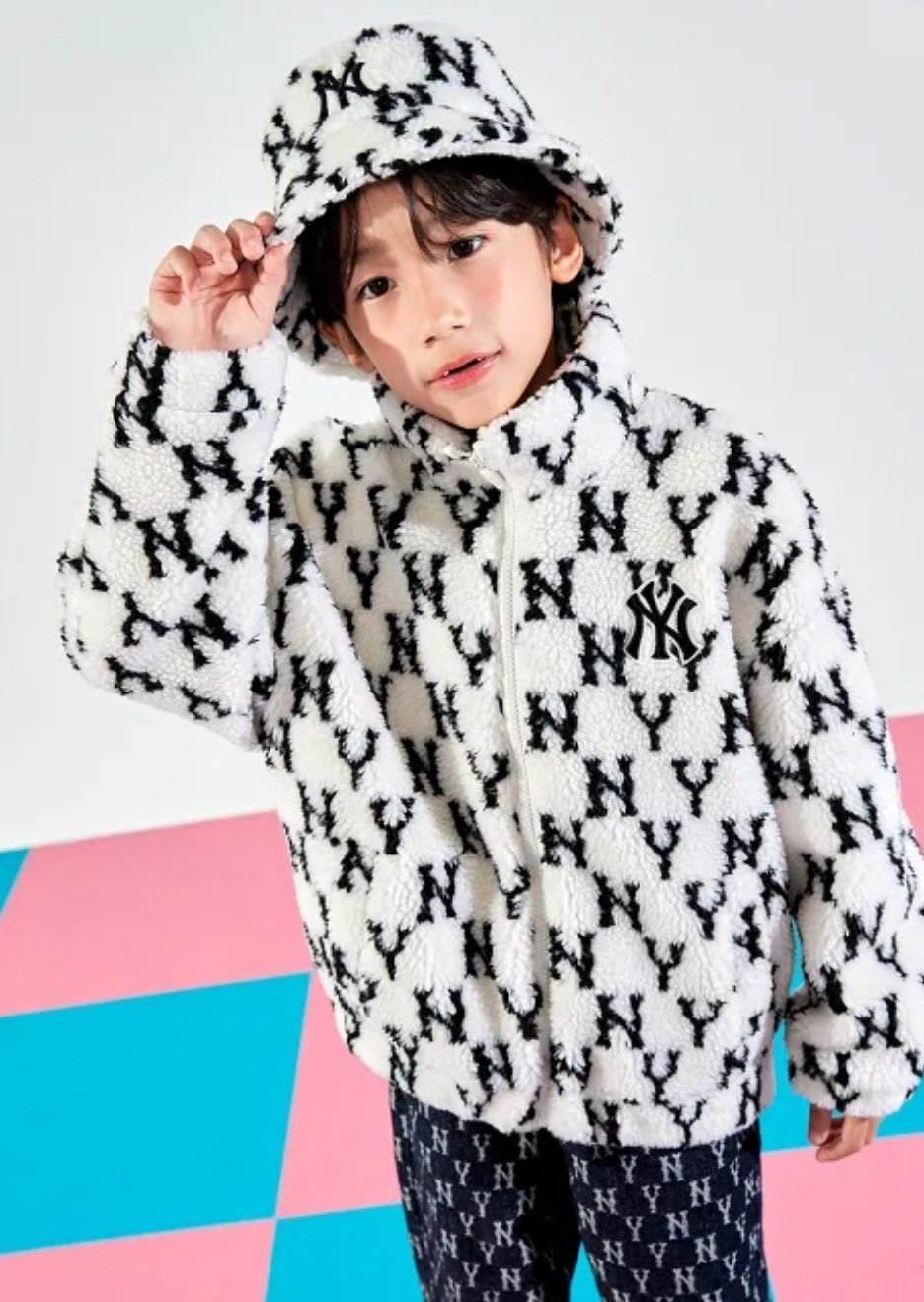 [Dư xịn] Áo khoác lông M//L//B hoạ tiết monogram nhiều màu BTBG