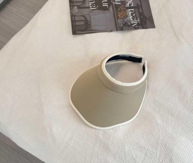 Mũ đi biển trơn màu vành lượn sóng BG