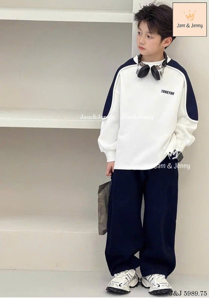 JJ 5989 - Bộ nỉ hai da Jam & Jenny áo trắng in 2 mặt + quần đen bé trai size 6-12y