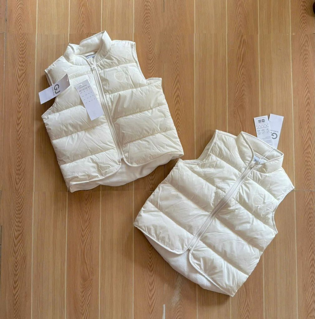 Áo gile phao lót nỉ GGJJ màu kem cho bé size 2-8y (form to)