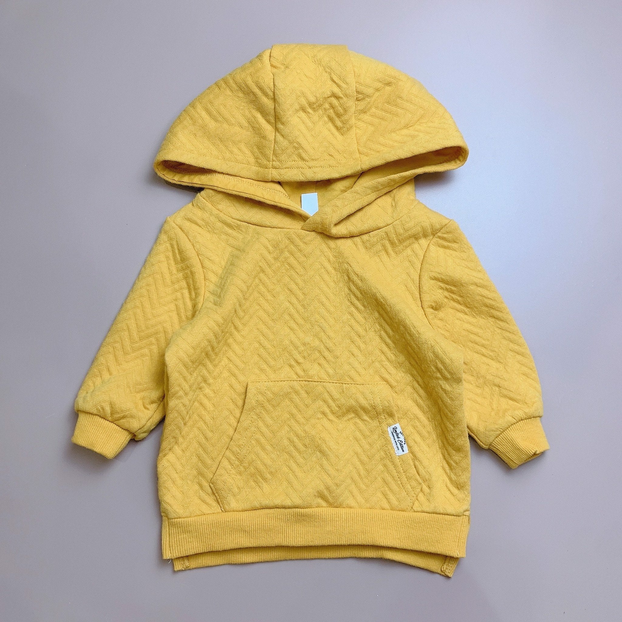 Áo nỉ Hoodie dymples màu vàng túi bụng